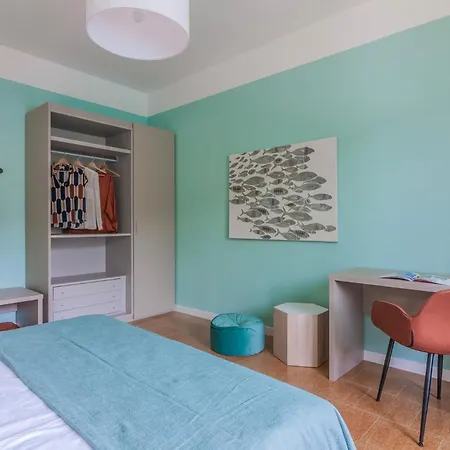 Guesthost - Lezzeno Beautiful View 1&2 *